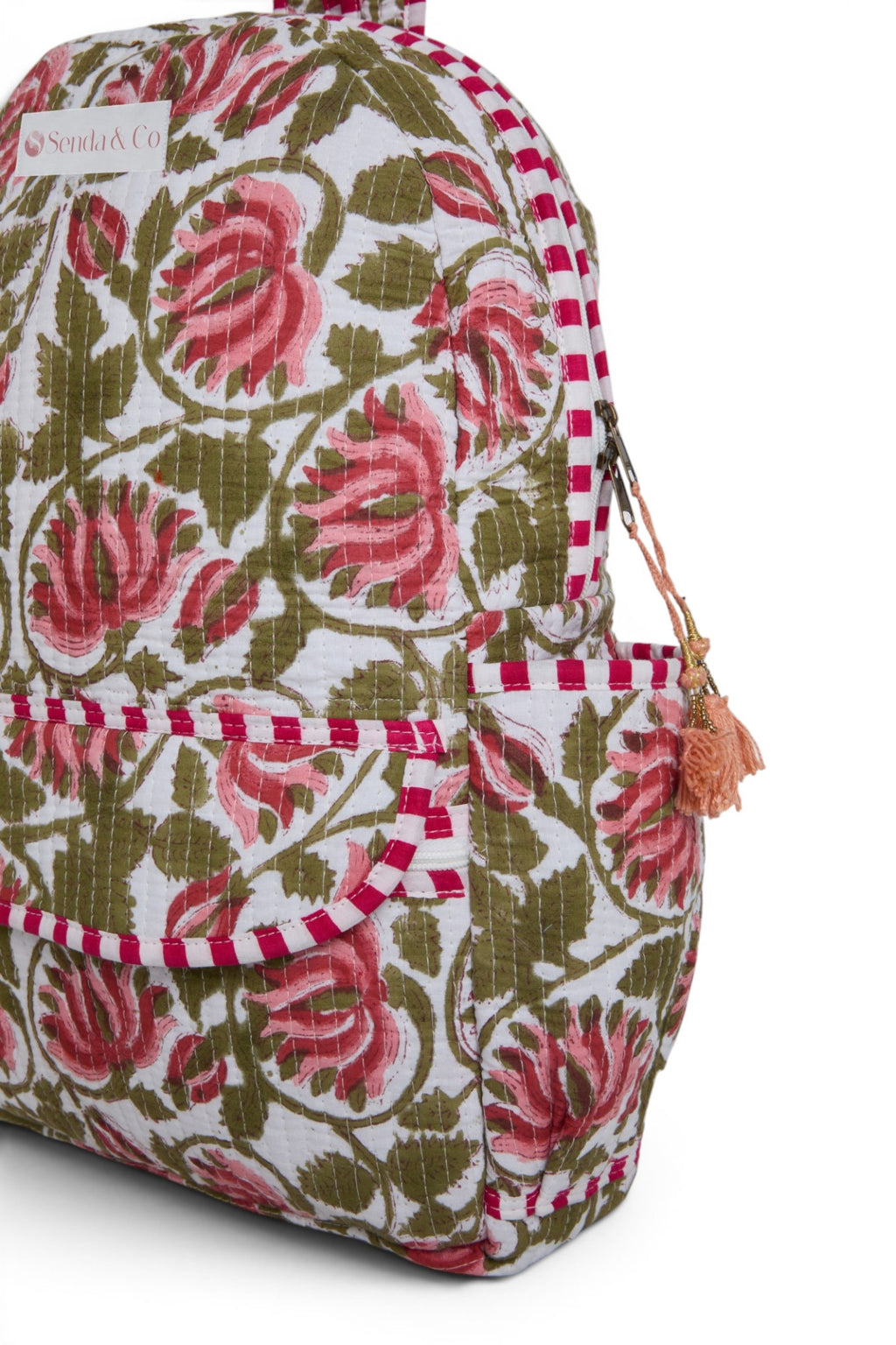 CAMELIA MOCHILA